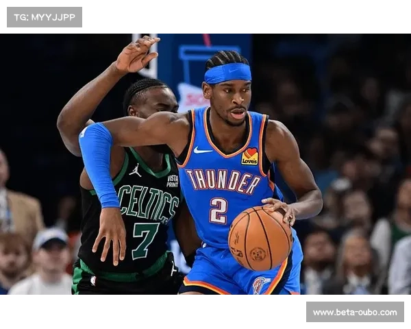 雷霆大胜黄蜂二十一分秀克尼佩尔轰下全队最高十八分闪耀全场